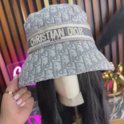 GORRO BUCKET DIOR GRIS